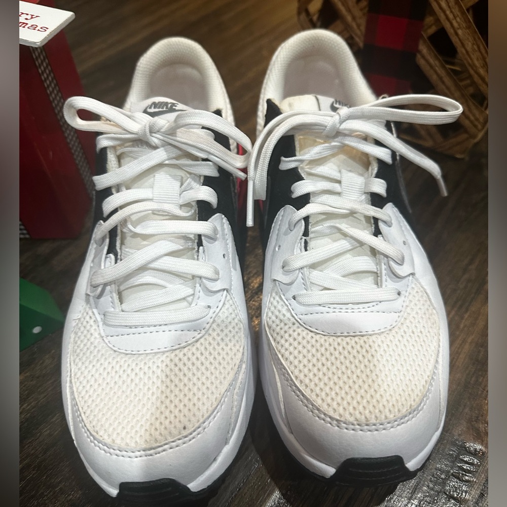 Nike Air Max Excee Womens Size 6 - Picture 4 of 10